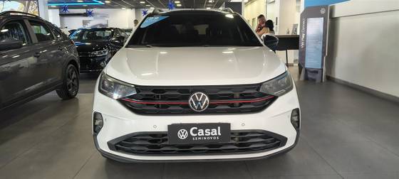 VOLKSWAGEN NIVUS 1.0 200 TSI TOTAL FLEX HIGHLINE AUTOMÁTICO